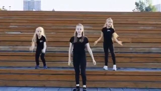 Vogue. Дети . Лето 2018 смотреть онлайн