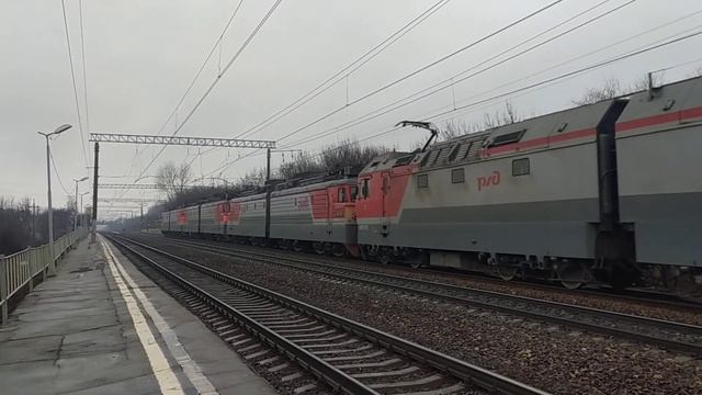 Сплотка электровозов 2ЭС6-541 "Синара", 2ЭС6-54* "Синара", ВЛ10У-504, ВЛ10У-606 и ВЛ10У-127 смотреть онлайн