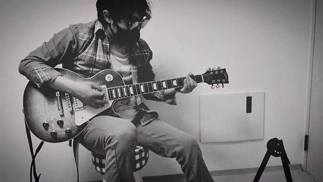 Fat Bottomed Girls - QUEEN (Guitar Cover) смотреть онлайн