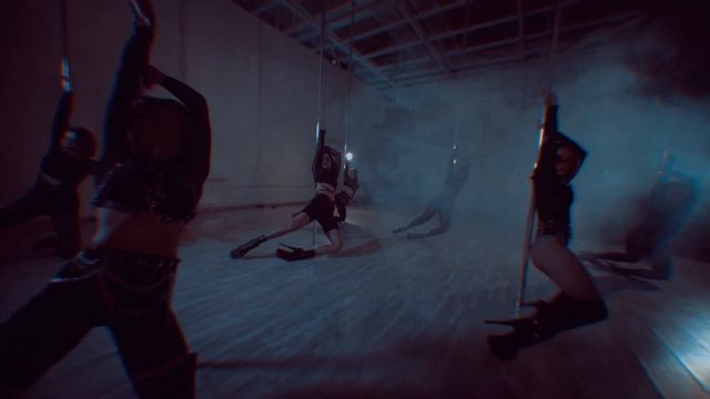 Tanya Fors & Dark Pride pole dance смотреть онлайн