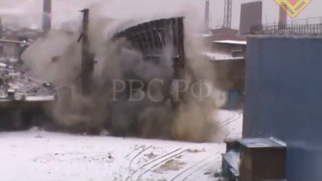 РВС Ч. 143 Колонны ряда А Главное здание Мартеновский цех НТМК Н. Тагил 2011.10.29 смотреть онлайн