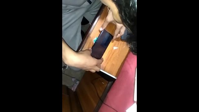 how to apply/install UV glass protector. смотреть онлайн