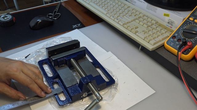 тиски КОБАЛЬТ 246-043 смотреть онлайн