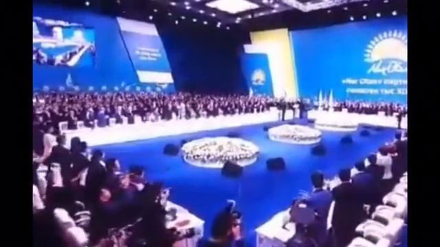 Назарбаев пустил слезу на съезде партии 23 апреля 2019 смотреть онлайн