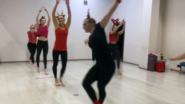 Broadway jazz HAPPY NEW YEAR!!! смотреть онлайн