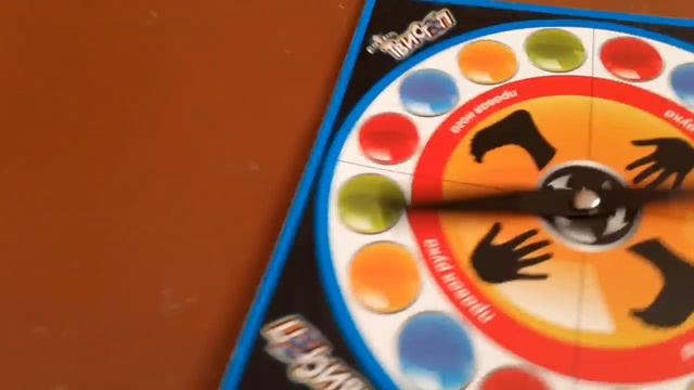 ИГРАЕМ В ТВИСТЕР? **ЧЕЛЕНДЖ** 1 часть смотреть онлайн