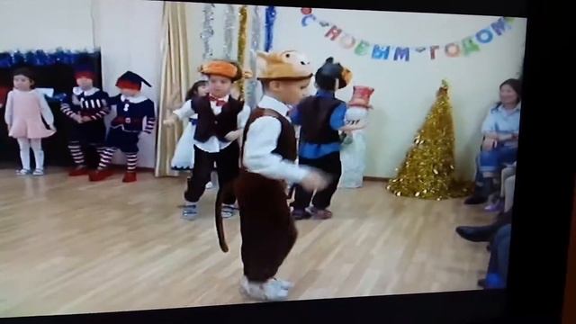 Танец обезян дюмовочка 13 Актау смотреть онлайн