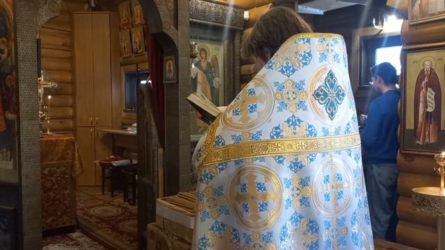 15 февраля 2024 Освящение свечей на праздник Сретения Господня смотреть онлайн