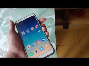 что делать если в телефон попала вода и появился значок наушников, а звук пропал!