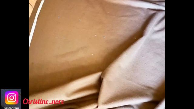 See How She Made This Channel Ottoman Bench //DIY смотреть онлайн