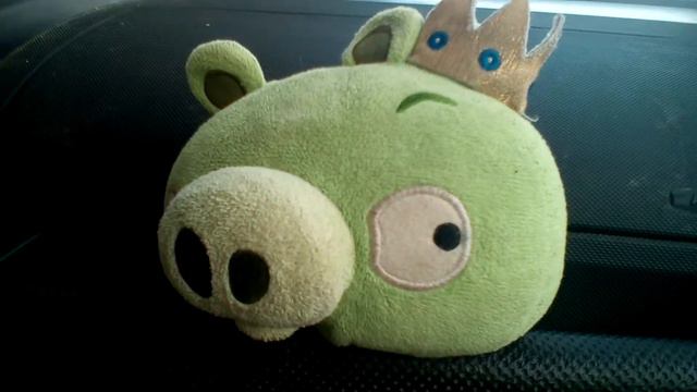 The Random Plushventures Of Angry Birds S1 E14: King Pig Goes To McDonald's (100th Video Special) смотреть онлайн