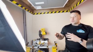 Ревизионный люк в натяжной потолок