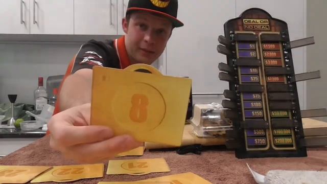 Kodie The Aussie Brony Plays The Deal Or No Deal Board Game смотреть онлайн