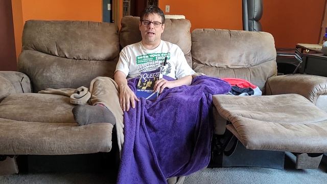 Review of James Griffiths' Squeeze book by this American git who doesn't even like Squeeze смотреть онлайн