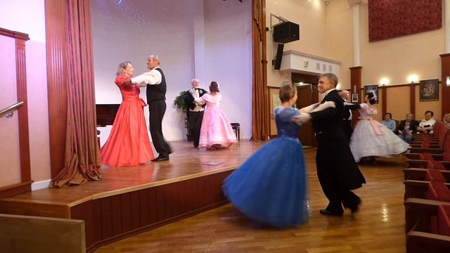 ВЕНГЕРСКИЙ БАЛЬНЫЙ смотреть онлайн