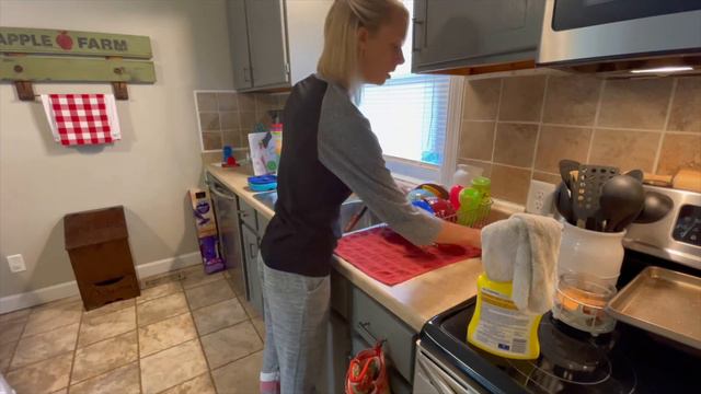 MESSY HOUSE CLEAN WITH ME || Speed Cleaning Motivation
