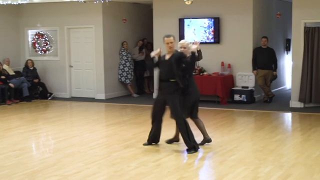 "Composition" Show Dance at Ultimate Ballroom Dance Studio смотреть онлайн