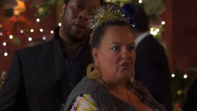 EastEnders - Gray & Chelsea Atkins and Denise & Jack Branning Get Married (25th December 2021) смотреть онлайн