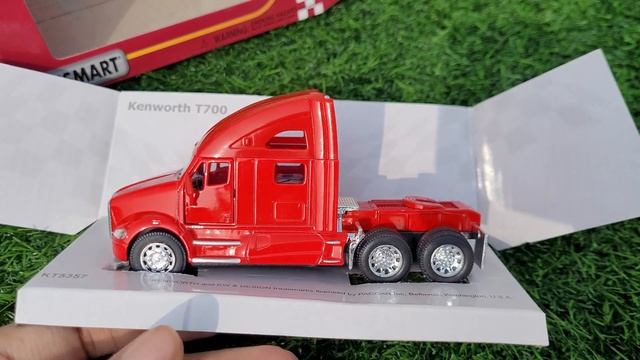 Kinsmart Kenworth T700 Truck - Red #Diecast #DiecastTruck #Scalemodelcar #kinsmart #KenworthT700 смотреть онлайн