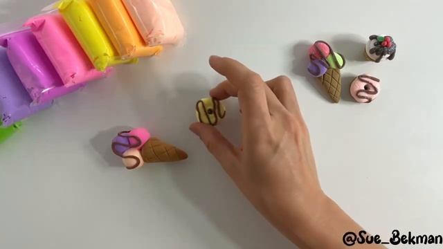 Как слепить сладости из воздушного пластилина: мороженое, пончик и капкейк смотреть онлайн