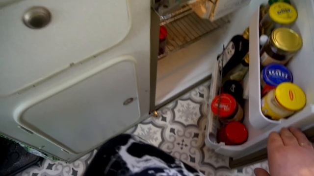 Czy uda się naprawić ogrzewanie w kamperze? Szkoła druciarstwa i trauma z Trumatic C3400 144 смотреть онлайн