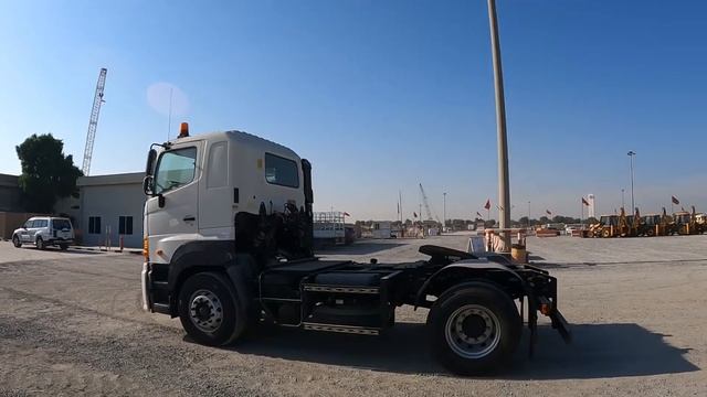2018 Hino 700 4x2 Truck Tractor - Dubai, UAE Auction | 14 & 15 December смотреть онлайн