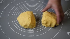 РОГАЛИКИ ИЗ ПЕСОЧНО-ДРОЖЖЕВОГО ТЕСТА // ОЧЕНЬ ВКУСНЫЕ И ВОЗДУШНЫЕ //