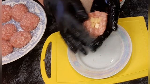 Котлеты с начинкой Очень вкусные смотреть онлайн