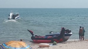 Белосарайская коса.Два разных пляжа! Ваш выбор-тусовка или тихий отдых?