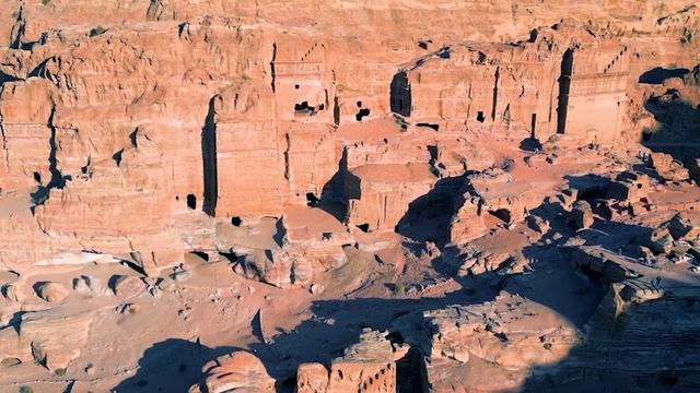 Таинственный и загадочный город Петра. Иордания 2023. экскурсия из Египта в Иорданию за 200 долларо смотреть онлайн