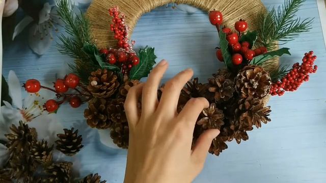 Красивая поделка в детский сад. Рождественский венок смотреть онлайн