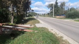 Перевозим шести метровую трубу на легковой машине. Делаем заезд на участок.