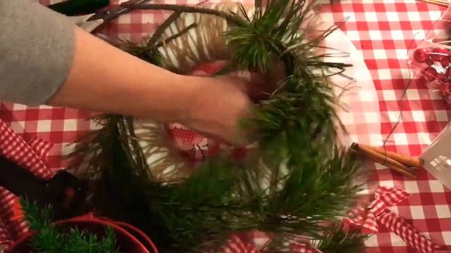 How to make a Christmas wreath ??DIY как сделать Рождественский венок на Новый Год своими руками? смотреть онлайн