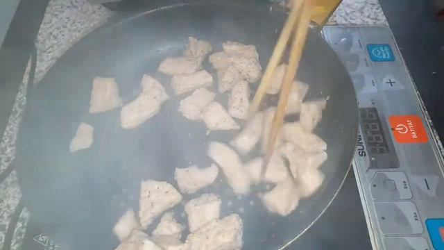 Cách làm ruốc chà bông thịt heo bằng máy xay sinh tố rất nhanh! смотреть онлайн