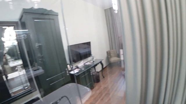Kensington Hotel Москва - жилье рядом с Красной площадью в центре Москвы. Номер люкс и завтрак.