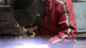 ПЕЧЬ из ОГНЕТУШИТЕЛЯ своими руками! Мини печка или буржуйка для палатки. Not a word