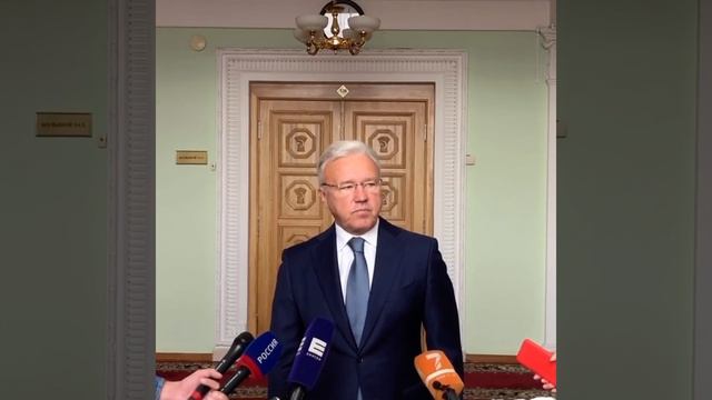 Губернатор Александр Усс о переходе Красноярского края на 3 этап снятия ограничений смотреть онлайн