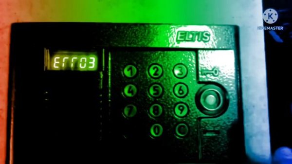 Domofon error Effects Squared