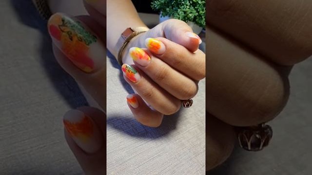 Маникюр 2021 / наращивание на формы молочным гелем / гель лак 2021 / летний маникюр смотреть онлайн