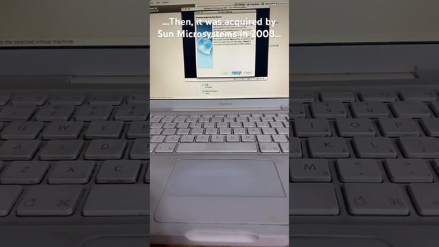 VirtualBox 2.1.2 on 2006 Mac OS 10.4 MacBook #apple #macos10 #oracle #virtualbox #virtualmachines смотреть онлайн