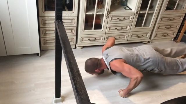 Отжимания на кулаках без подготовки на максимум | Сыроедение и спорт | Я фруктоед | Спорт и фрукты смотреть онлайн