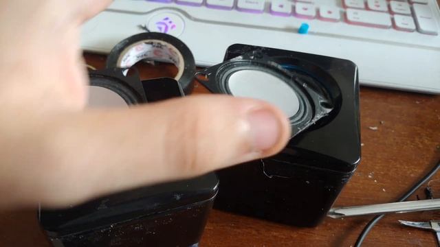 Фрагмент видео . басс тест фикспрайс колонок (переделанные ) смотреть онлайн