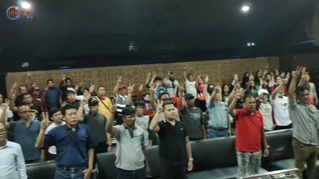 Lagu yang sangat memotivasi - BANGKIT dan BERLARI (BdB) by NHP смотреть онлайн