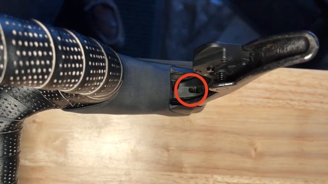 SRAM AXS etap Shifters Adjustment смотреть онлайн