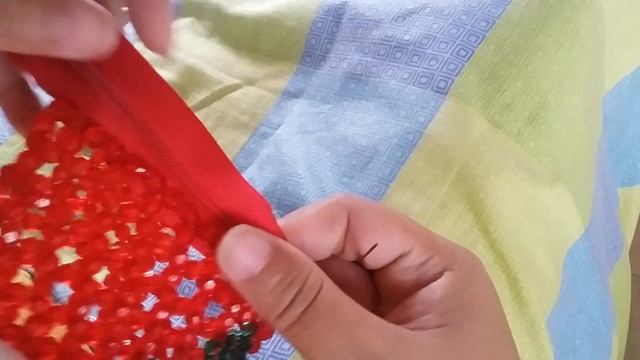 How to Sew in Zippers on a Bead Coinpurse смотреть онлайн
