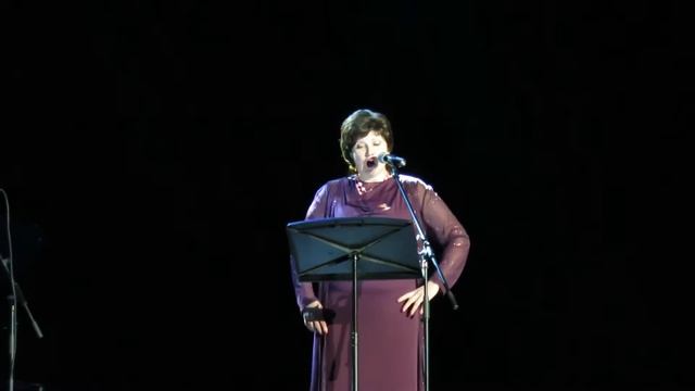 Наталия Трошина - "Волны" /Танго из к/ф "Старые стены"/ смотреть онлайн