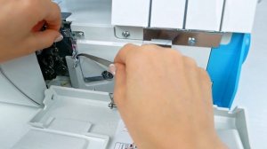 ОБЗОР на 5-ти ниточный КОВЕРЛОК NECCHI 5555 | Заправка, характеристики, комплектация