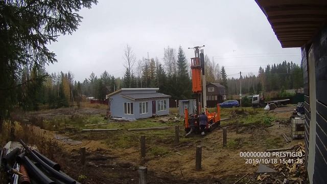 Фундамент для дома на жб сваях весь процесс за 15 минут Таймлапс (timelapse) смотреть онлайн