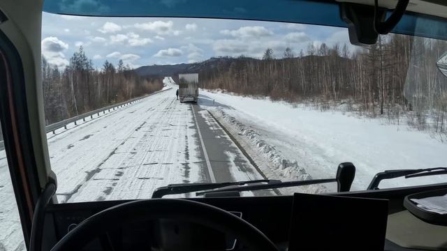 Зима вернулась.Всё встало,буксуем шлифуем.VOLVO FH 540 смотреть онлайн