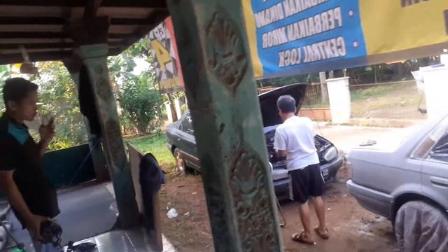 PAGI HARI DI GR4 BENGKEL SPESIALIS EX TAKSI DAN MOBIL ANTIK | CILEUNGSI смотреть онлайн
